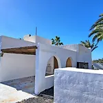 Casa Perrito Gris